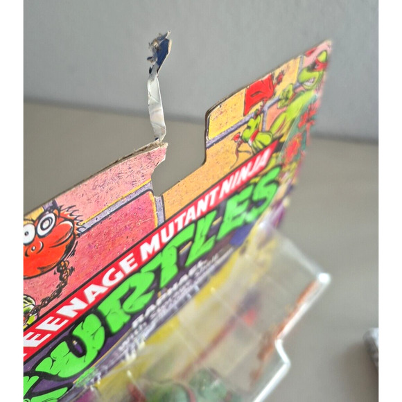 Playmates Teenage Mutant Ninja Turtles Raphael Storage Shell Figure Collectible - Picture 4 of 16